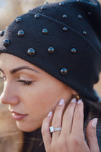 Load image into Gallery viewer, The Graduated Pearl Beanie*